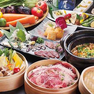 信州食材を使った、ボリューム満点の宴会料理が好評です。