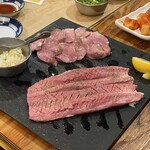 生焼きホルモン元家 別邸 - 