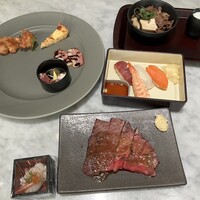 ブッフェアンドカフェ スロープサイドダイナー ザクロ - 