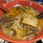 ラーメン一興 - こってりコク味＋半チャーハン