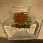 天婦羅割烹 すみ - 何かの大葉巻きイクラ添え