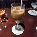 皇琲亭 - アイスコーヒー 混ぜ後