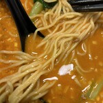 神の饗 - 麺は懐かしい中華そば系のやつ。ちょっと柔らかめだったかも