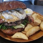 Jacksonville - 5月の月替わりバーガー（４種ペッパーソースのベーコンエッグバーガー）