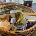 懐石宿  潮里 - 朝食：わかめきしめん。だそうです。