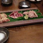 Akari - 薩摩地鶏の刺盛