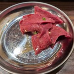 美味しい赤身と最高級ホルモン スーパーホルモン - 