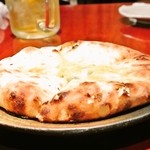 タンドールバル カマルプール - ゴルゴンゾーラクルチャ　700円