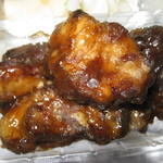 東華菜館 - 豚スペアリブの甘酢葛かけ♪