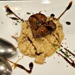 ジィーロ - フォアグラのリゾット添え。どちらも口の中で蕩ける…