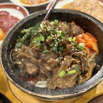 まる金 ホルモン - 