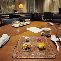 カントニーズ 燕 - 