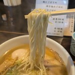 ラーメン専門店 徳川町 如水 - リフトアップ