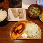 火鼓壱 - 肉焼売とエビカツ定食