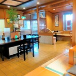 石挽き手打ち 一葉 - 2024年11月28日(木)  石挽蕎麦一葉さん 店内客席