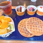 トレス F．B．C． - 