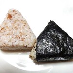 田中屋本店 - 料理写真:購入した おにぎり