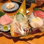 魚が旨い焼き鳥屋 六 - 