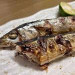 さんまのヤマホン - 女川の秋刀魚干し　シークワサーを添えて