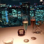 シグネチャー - 