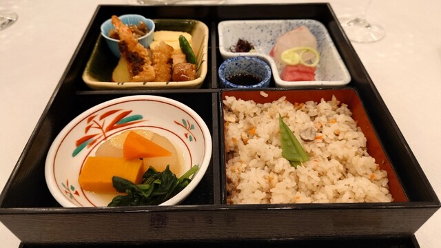 Tsuruya Senri Hankyu Hoteru Ten