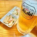 呑み食い処 彩り - 料理写真:生ビール&お通し