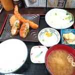 ひさや - ミックスフライ定食３個入
