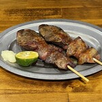 串焼キ カメチヨ・シャルボン - レヴァオリーブオイル黒胡椒