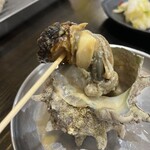 浜焼活貝 いさむ - サザエ　アップ