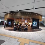 おみやげ街道 - 広島駅　　待合室