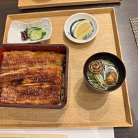 割烹蒲焼 横浜八十八 吉田町店 - 月丁と味噌椀