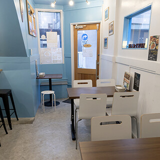 貸切も可能☆内装や音楽＆映像で、南国気分をたっぷり演出