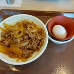 すき家 - 料理写真:牛丼ツユダク(並)と生たまご