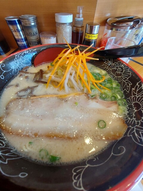 あまのじゃく （ラーメンノサトアマノジャク） - 西宮（JR