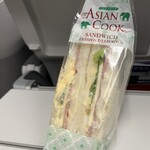 ANAフェスタ - 料理写真:飛ぶ前に食べる