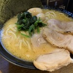 濃厚豚骨ラーメン 濱虎家 - 