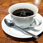 サロン ウフ エ モア - 