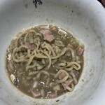 煮干しのビリー - 残しておいたスープに投入！