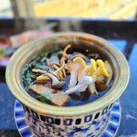 シャングリラズシークレット 銀座店 - きのこ鍋