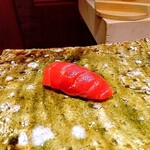 鮨 一 - 本鮪赤身