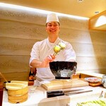 鮨 一 - 蒸し鮑と大将