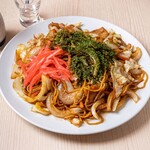 金陵本店 - 〆にも、つまみにも、大人気「やきそば」