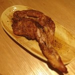 Hinaya - 岩手県産いわい鶏 骨付もも肉の一本焼き