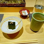 鮨 一 - ちぢみほうれん草の塩羊羹