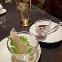 廣東料理 民生 ヒルトンプラザウエスト店 - ふかひれの刺身  お醤油タレ旨い