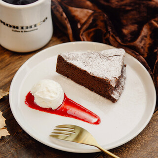 MORIHICO. 藝術劇場_1