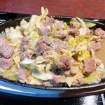 食べ処 酔い処 君と酒 - 博多鉄板焼肉（豚ハラミ）