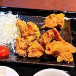 食べ処 酔い処 君と酒 - 唐揚げ