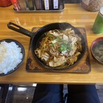 焼そば専門店 突貫亭 - 
