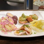 トリワイン ＰＩＫＯＳＨＨＨＵ - こだわり前菜盛り５種